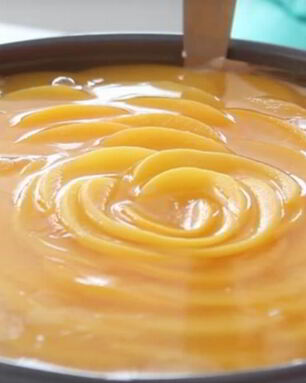 Чизкейк с персиками