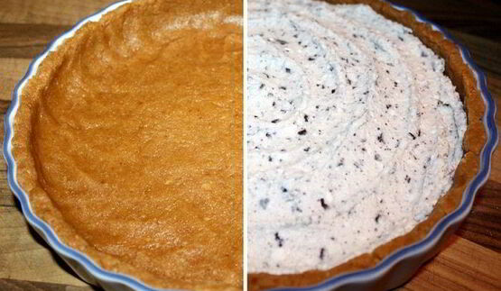 чизкейк с шоколадом и летними ягодами