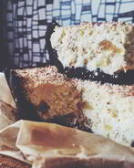 Кокосовый чизкейк с кусочками ананаса