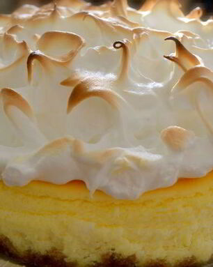 Лимонный чизкейк с меренгой