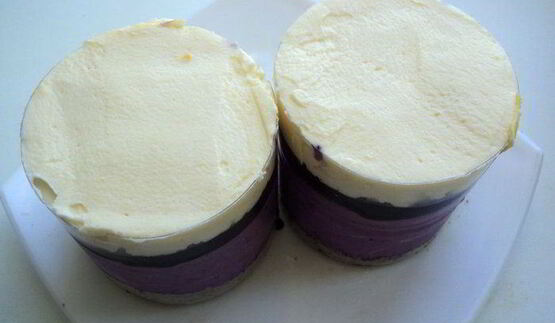 мини-чизкейки с черникой