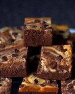 Мини-чизкейки с шоколадными чипсами