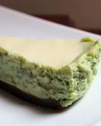 Мятный чизкейк на шоколадной подушке