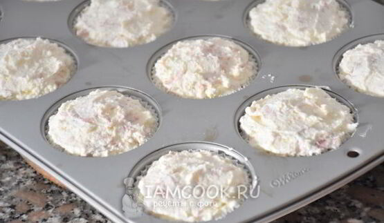 порционные закусочные чизкейки с ветчиной
