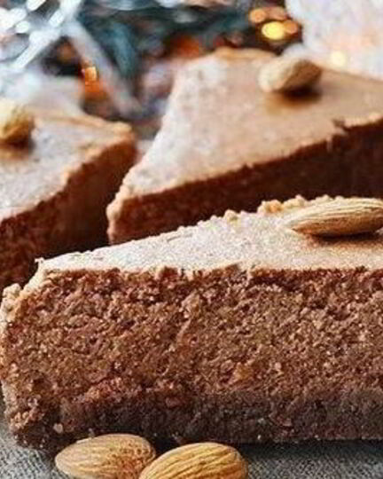 Рецепт шоколадного чизкейка с грецкими орехами и миндалем