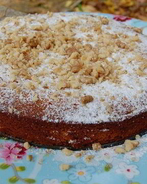 Апельсиновый кекс с орехами и медом