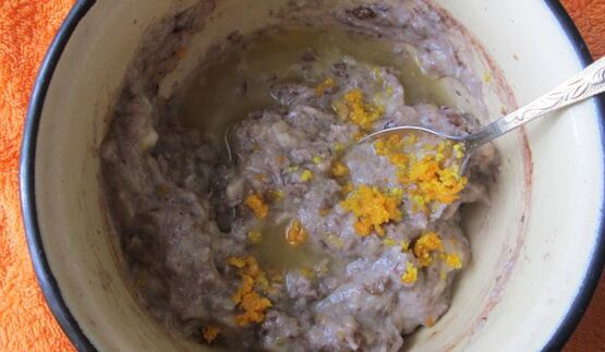 чечевичные кексы с цитрусовыми чипсами