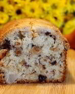 Грушевый кекс с шоколадом и фундуком