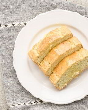 Кекс на миндальной муке