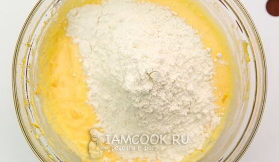 кекс на желтках