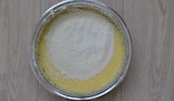 лимонный кекс с грушами