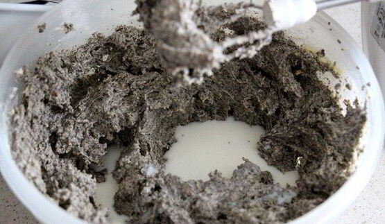 маковые капкейки с изюмом и сливочным кремом