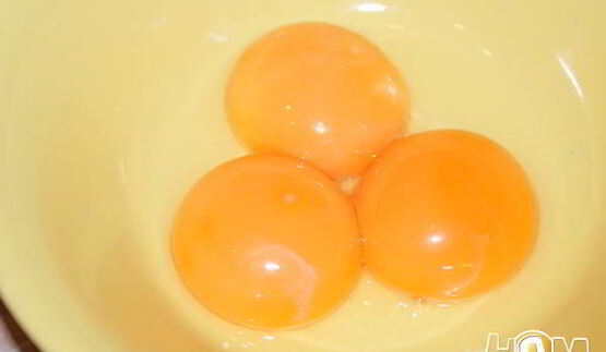 многозерновой кекс с земляникой