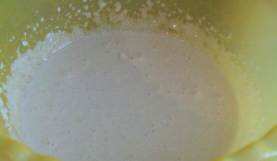 шоколадно-творожные кексы с брусникой