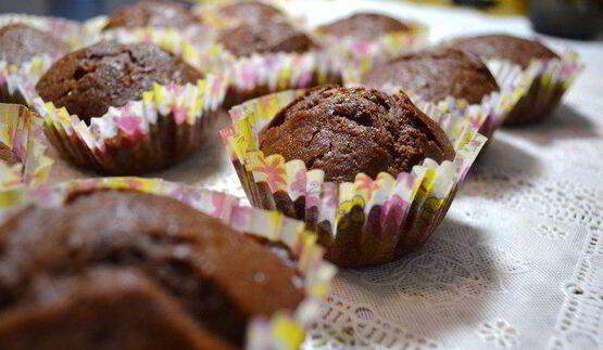 шоколадные кексы с начинкой из белого шоколада