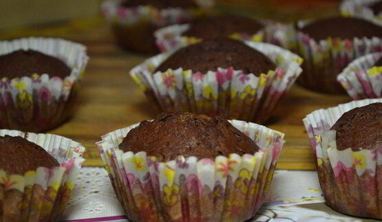 шоколадные кексы с начинкой из белого шоколада