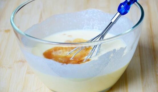 сметанные кексы с черникой