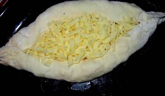 аджарские хачапури лодочка