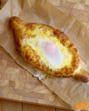 Хачапури по-аджарски