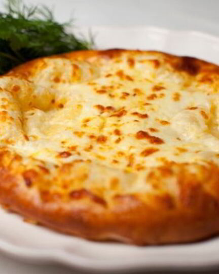 Рецепт хачапури по-тбилисски с сулугуни