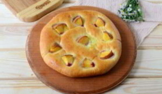 хачапури с сыром и персиками