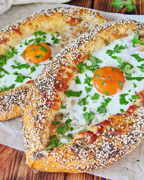 Хачапури с тунцом