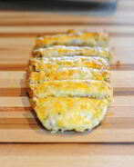 Чесночно-сырный хлеб