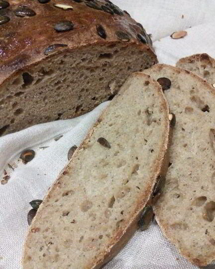 Рецепт смешанного хлеба с тыквенными семечками и бальзамическим уксусом