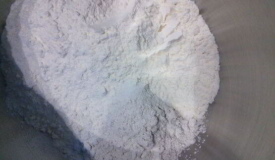 смешанный хлеб с тыквенными семечками и бальзамическим уксусом