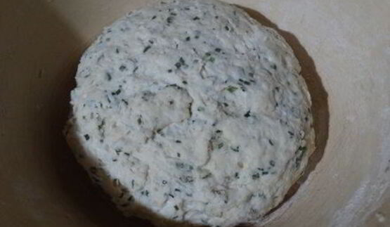 сметанный хлебушек с зелёным луком