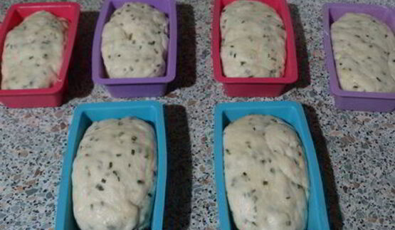 сметанный хлебушек с зелёным луком