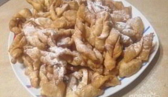 хрустящий хворост на воде