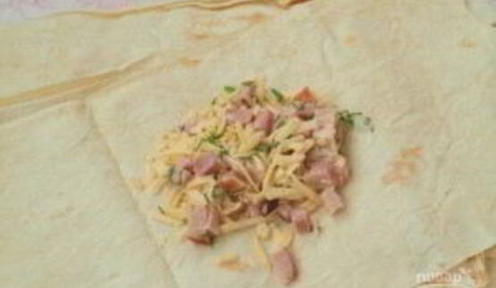 горячий лаваш с сыром