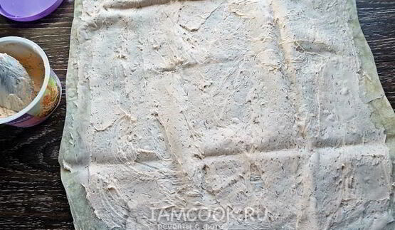 лаваш с крабовыми палочками и корейской морковкой