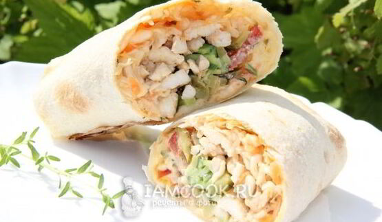 лаваш с курицей и овощами