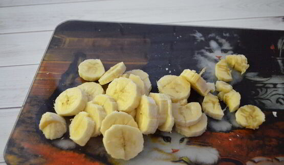 трубочки из лаваша с творогом и бананом