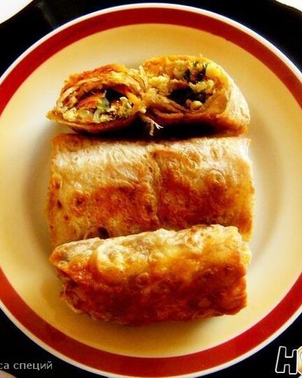 Рецепт закуски из лаваша с курицей и баклажанами