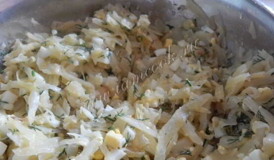 лепешка с капустой