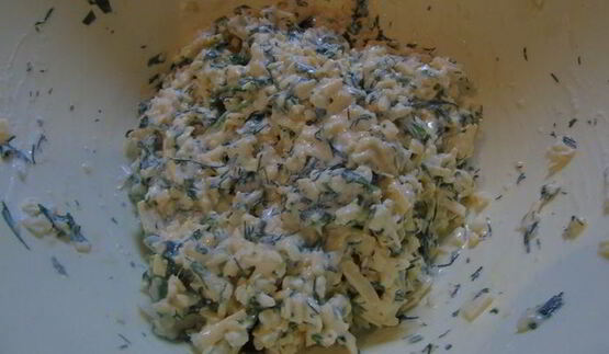 лепешка с сыром и зеленью