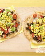 Лепешки с черной фасолью и кукурузой