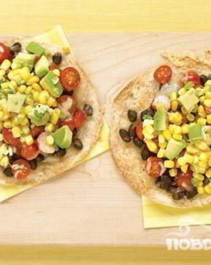 Лепешки с черной фасолью и кукурузой