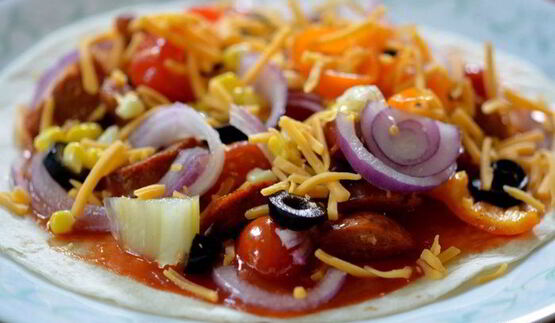 лепешки с колбасой чоризо