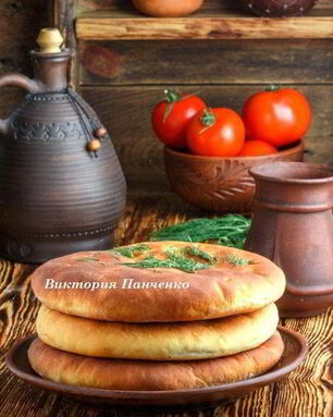 Лепешки с сыром, чесноком и зеленью