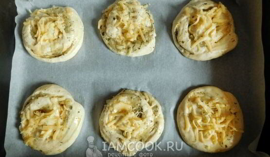 луковая лепешка в духовке