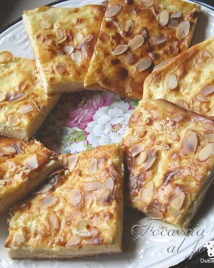 Рецепт сладкой фокаччи