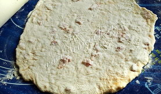 сырные лепешки с ветчиной