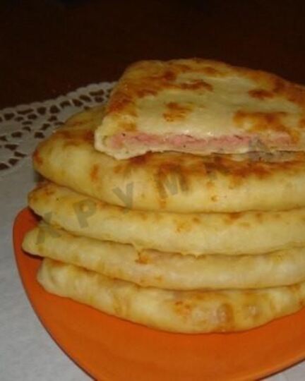 Рецепт сырных лепешек за 15 минут