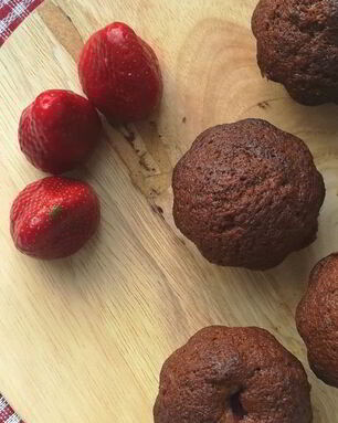 Бананово-клубничные маффины