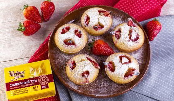 клубничные маффины