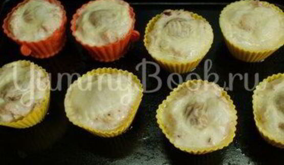 куриные маффины с шампиньонами и моцареллой